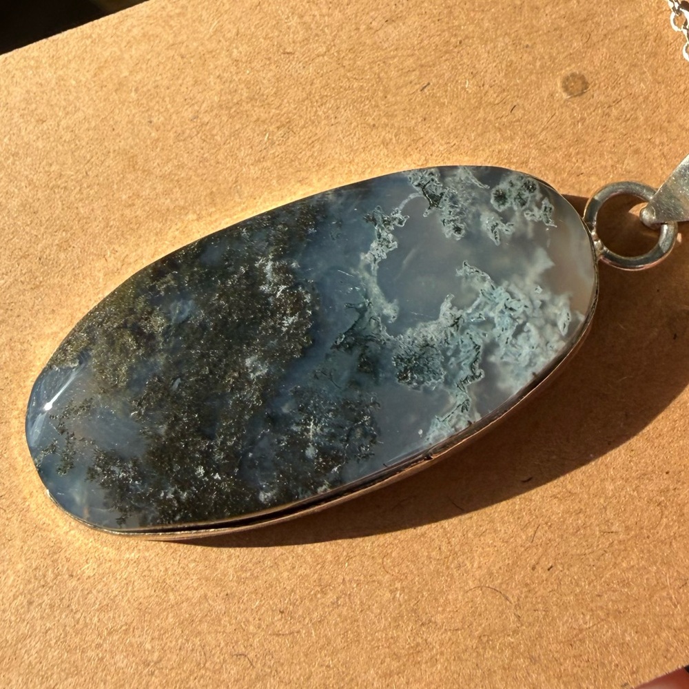 Silver Moss Agate pendant Necklace - Picture 15 of 16